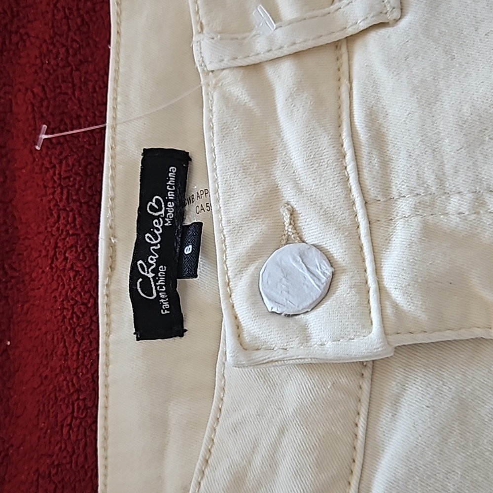 NWOT Charlie B jeans